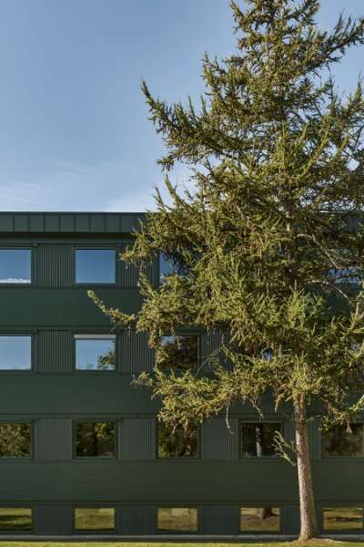 Modern office environment in Gladsaxe wrapped in steel profiles, Transformervej 14, 2860 Søborg, Denmark